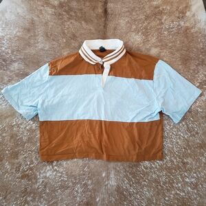 Color blocked cropped tee